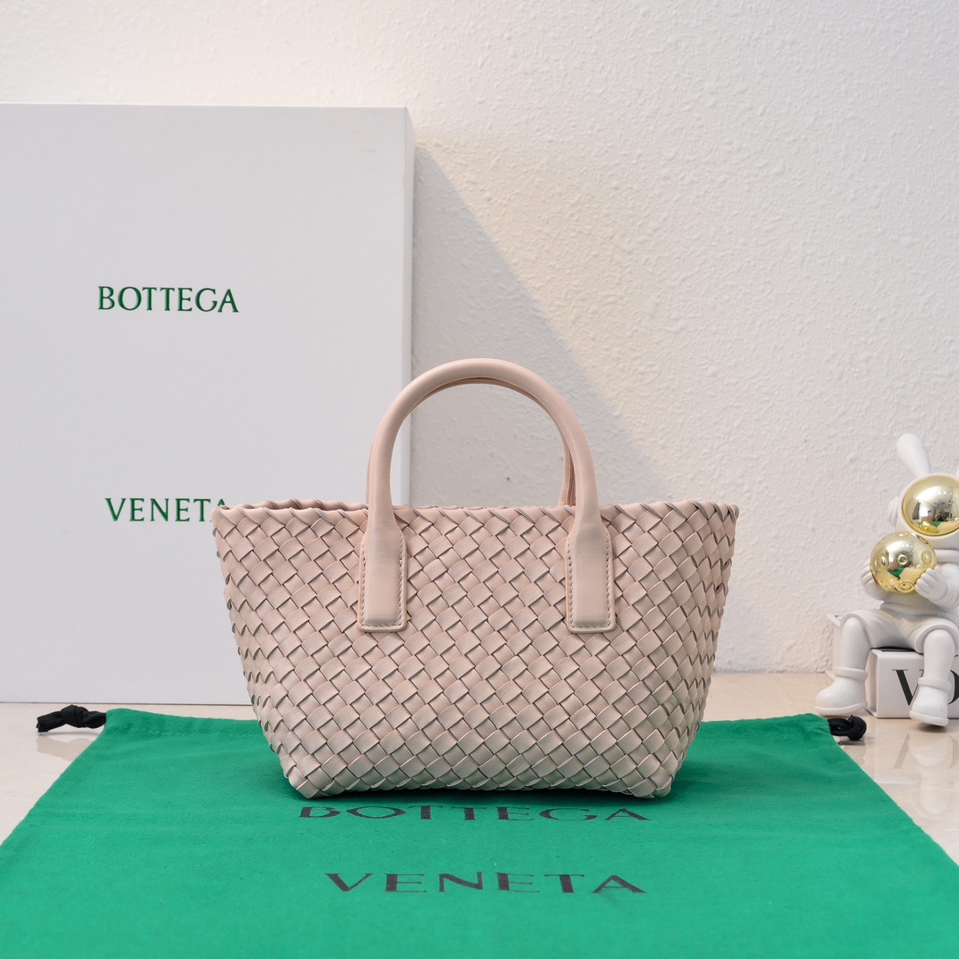 Bottega Veneta Shopping Bags